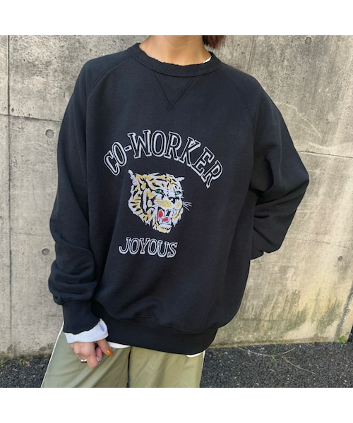 copine(コピン)の「フロントバックTIGERフロッキースウェット(スウェット・レディース・ブラック・L)」の1枚目の写真
