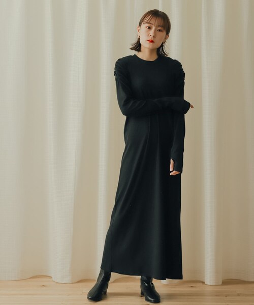 SENSE OF PLACE by URBAN RESEARCH（センスオブプレイスバイアーバンリサーチ）の「ボリュームスリーブアイラインカットワンピース（ワンピース・レディース・GREIGE/LILAC/BLACK・one/COMPACT）」の11枚目の写真