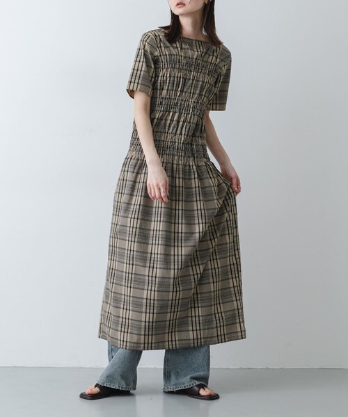 SENSE OF PLACE by URBAN RESEARCH（センスオブプレイスバイアーバンリサーチ）の「チェックシャーリングワンピース（ワンピース・レディース・BLK×OFF/BEG×BLK・One/COMPACT）」の18枚目の写真