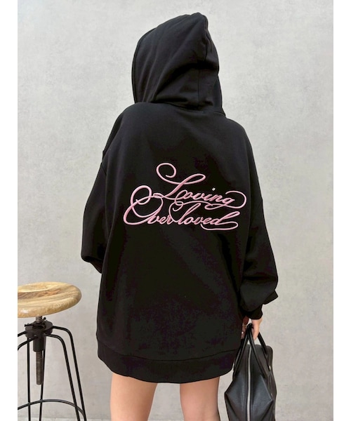 EVRIS（エヴリス）の「Lovingグラフィックジップパーカー（パーカー・レディース・グレー/ブラック/ピンク・F）」の16枚目の写真