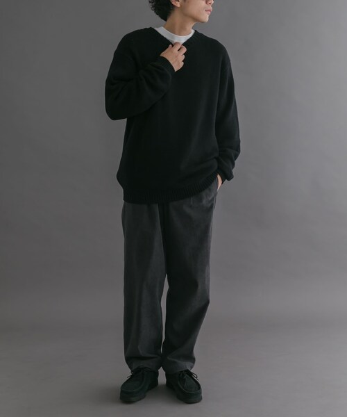 URBAN RESEARCH DOORS（アーバンリサーチドアーズ）の「FORK&SPOON　コットンウールVネックニット（ニット/セーター・メンズ・BLACK/LODEN・4/5）」の9枚目の写真