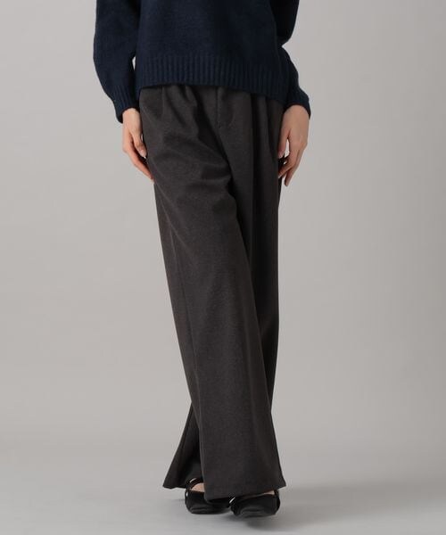 FOREVER 21(フォーエバー トゥエンティーワン)の「微起毛タックダブルスラックス(フォーマルスーツ/小物・チャコール18/ブラウン55・S/M)」の13枚目の写真