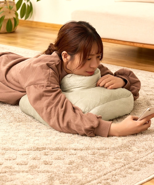 3coins（3coins）の「うつ伏せクッション／だら活（）」 - WEAR