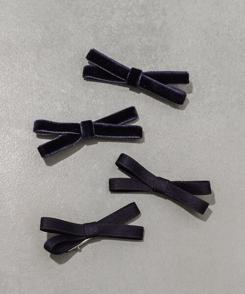 3coins（3coins）の「リボンクリップ4個セット（バレッタ/ヘアクリップ・レディース・ピンク/ネイビー/アイボリー/ブラック・FREE）」の4枚目の写真