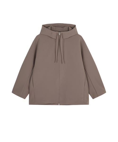 JNBY（ジェーエヌビーワイ）の「Oversized Zip-Up Hooded Jacket（ブルゾン・レディース・ブラック/ブラウン・34/36/38/40）」の2枚目の写真
