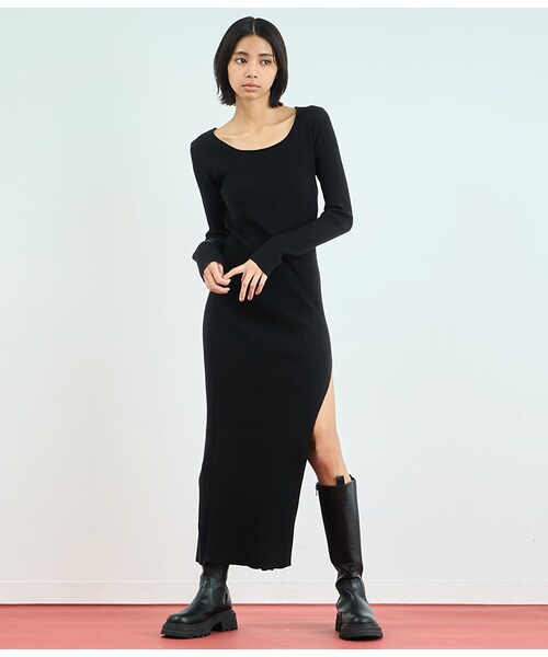 ANAP（アナップ）の「[再入荷]リブ ニット スリット ロング ワンピース（その他・レディース・アイボリー/ブラウン）」の3枚目の写真