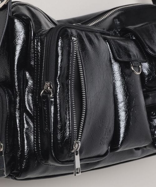 ジーナシス 人気ファー付きショルダーバッグ JEANASIS（ジーナシス）の「6ポケットワンショルダーBAG（）」 - WEAR