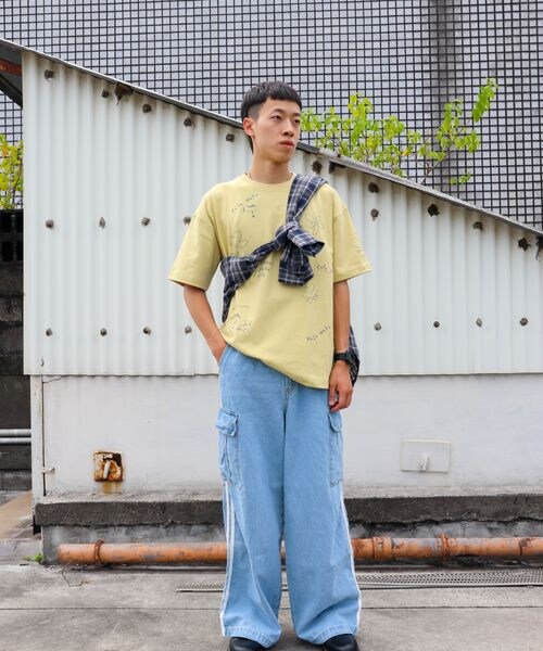 PAGEBOY（ページボーイ）の「wakuwaku/ロゴプリントTシャツ（トップス・オフホワイト05/チャコール18/イエロー62・FREE）」の7枚目の写真