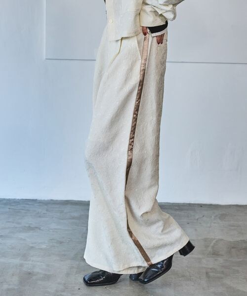 PAGEBOY（ページボーイ）の「レースジャガードワイドパンツ（パンツ・オフホワイト05/ブラック09・F）」の18枚目の写真