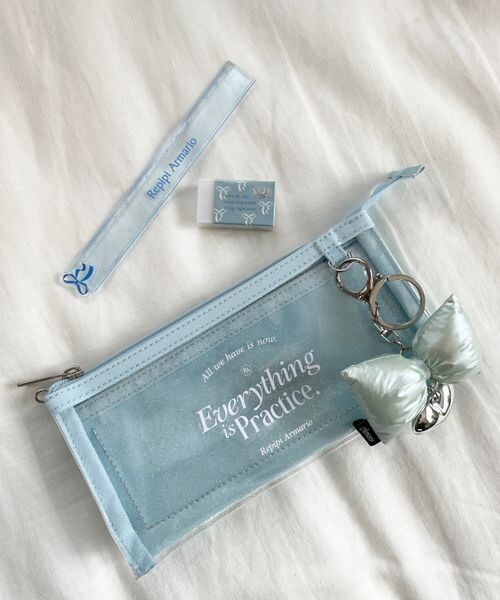 repipi armario（レピピ アルマリオ）の「3ROOMペンケース（財布/小物・ホワイト01/ブラック09/サックスブルー83・ONESIZE）」の3枚目の写真