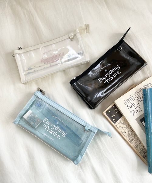 repipi armario（レピピ アルマリオ）の「3ROOMペンケース（財布/小物・ホワイト01/ブラック09/サックスブルー83・ONESIZE）」の4枚目の写真