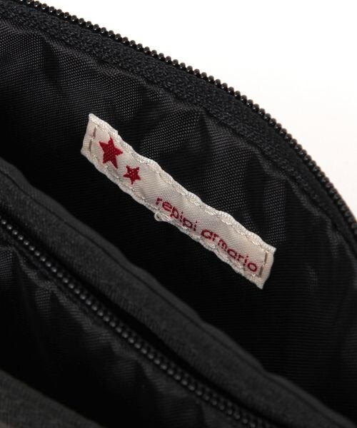 repipi armario（レピピ アルマリオ）の「3ROOMペンケース（財布/小物・ホワイト01/ブラック09/サックスブルー83・ONESIZE）」の18枚目の写真