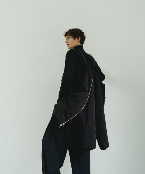 STERNBERG（スタンバーグ）の「OLMETEXパデッドボンバージャケット
