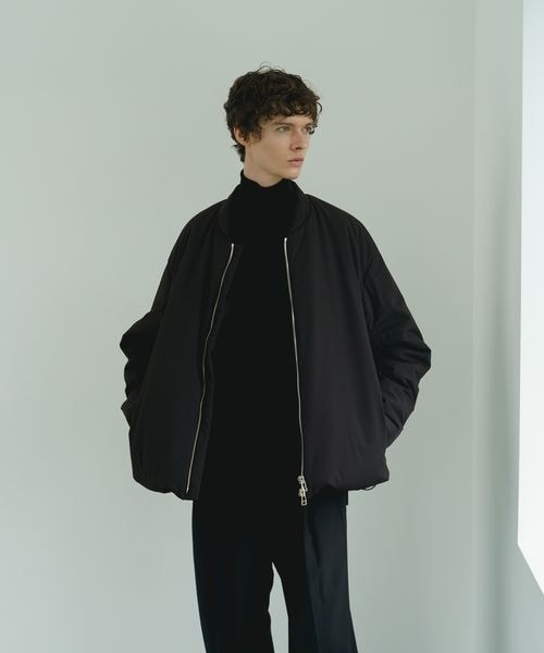 STERNBERG（スタンバーグ）の「OLMETEXパデッドボンバージャケット