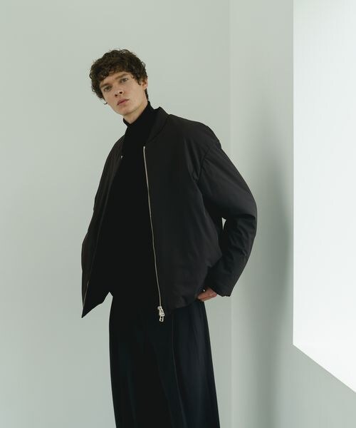 STERNBERG（スタンバーグ）の「OLMETEXパデッドボンバージャケット