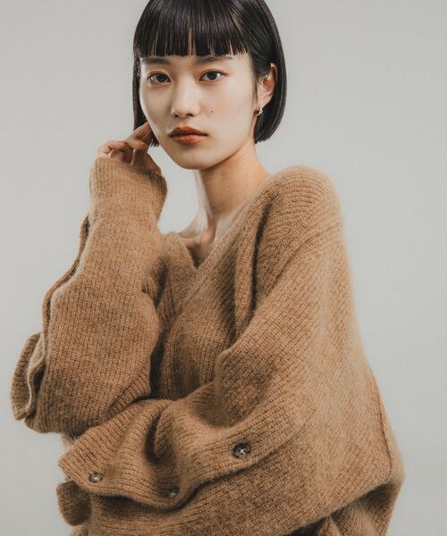 O0u（オーゼロユー）の「アルパカ7GVネックニット（）」 - WEAR