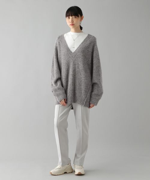 O0u（オーゼロユー）の「アルパカ7GVネックニット（）」 - WEAR