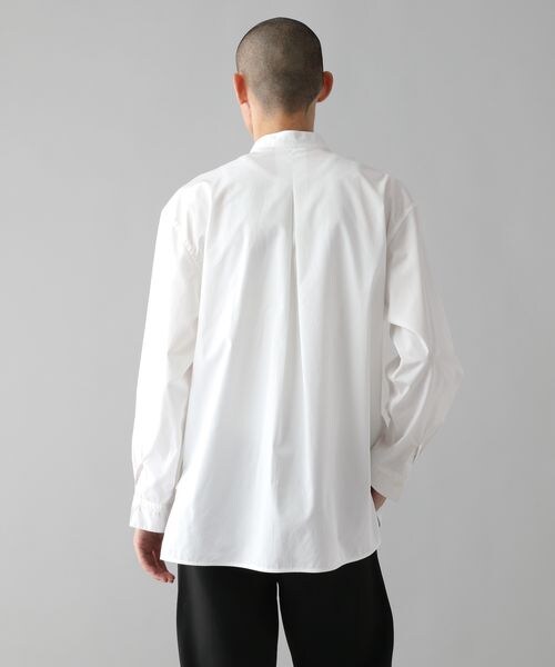 O0u(オーゼロユー)の「ボサムシャツ(トップス・ホワイト01/サックス82・S/M/L)」の11枚目の写真