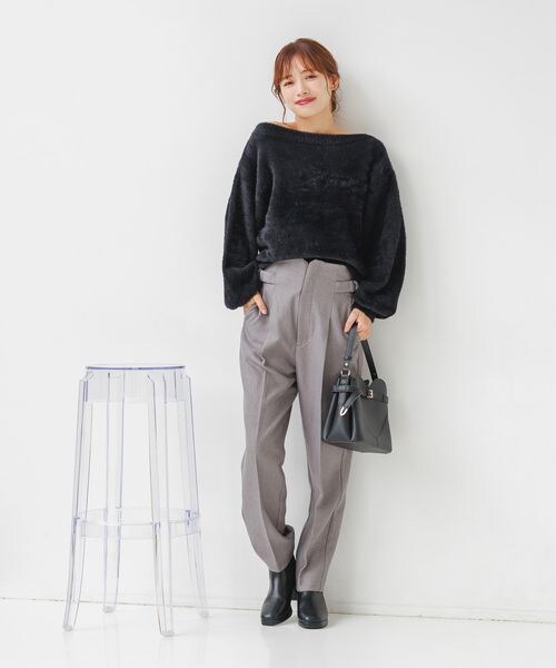 mysty woman（ミスティウーマン）の「Ｗベルトテーパードパンツ（その他・レディース・グレー15/チャコール18/グレージュ51/ダークブラウン58/ブルーグレー82・F）」の10枚目の写真