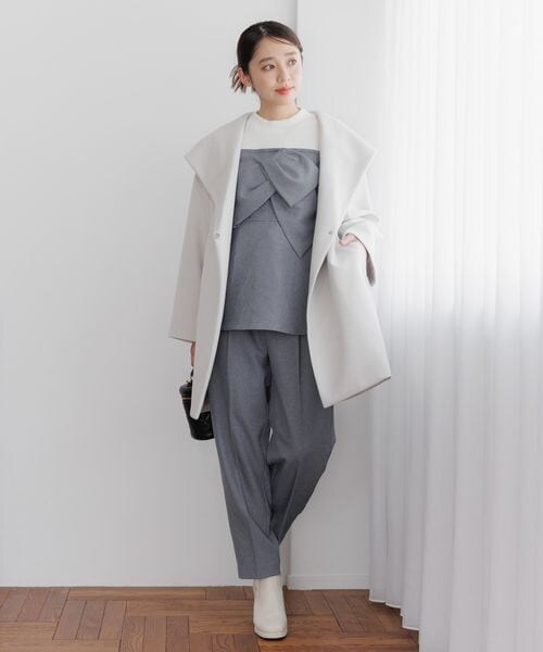 mysty woman（ミスティウーマン）の「Ｗベルトテーパードパンツ（その他・レディース・グレー15/チャコール18/グレージュ51/ダークブラウン58/ブルーグレー82・F）」の18枚目の写真