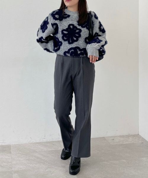 mysty woman(ミスティウーマン)の「センタープレスハイウエストパンツ(その他・レディース・チャコール18/ベージュ52・F)」の10枚目の写真