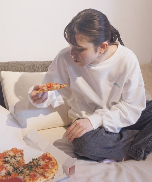 youさん専用 楽天市場】【SALE／50%OFF】アカヌケグラフィックスウェット/AND YUA