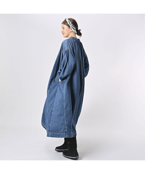 45R（フォーティファイブアール）の「45プチデニムのカットワーク刺繍