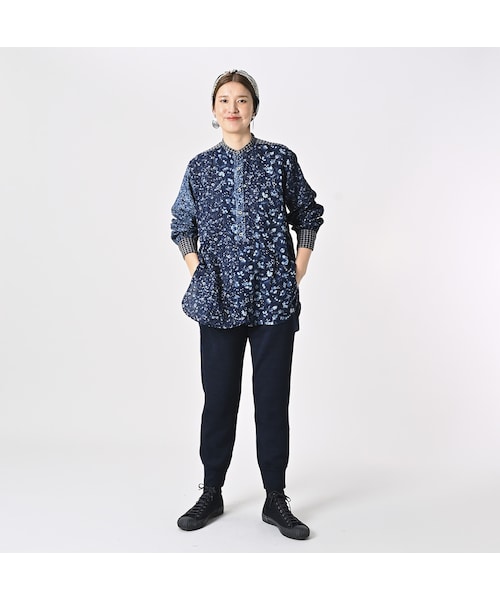 フラミングウェイ　ベタッチプリント908Tシャツ　インディゴsize2 45Rヤックんべタッチプリントの908Tシャツ（インディゴ）: WOMEN