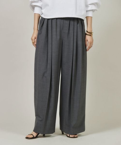 Curensology（カレンソロジー）の「ウールブレンドタックパンツ