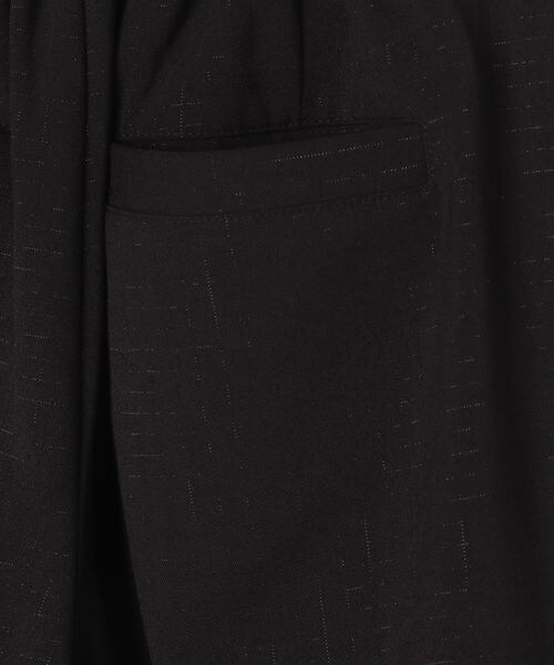 PAGEBOY（ページボーイ）の「ラメラップショートパンツ（パンツ・ブラック09/グレー12・F）」の22枚目の写真