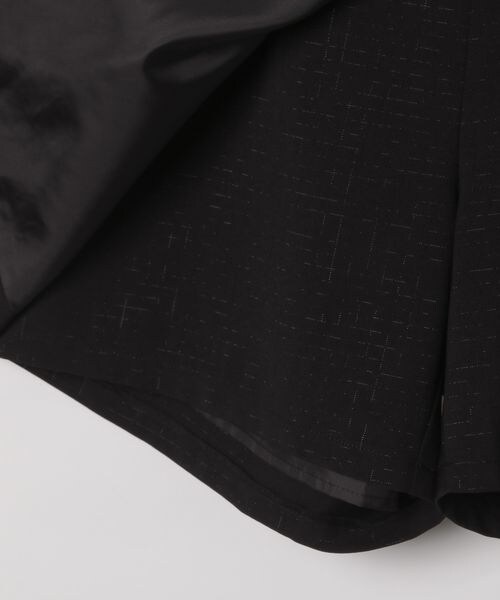 PAGEBOY（ページボーイ）の「ラメラップショートパンツ（パンツ・ブラック09/グレー12・F）」の20枚目の写真