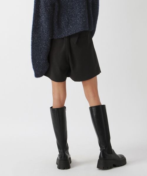 PAGEBOY（ページボーイ）の「ラメラップショートパンツ（パンツ・ブラック09/グレー12・F）」の7枚目の写真