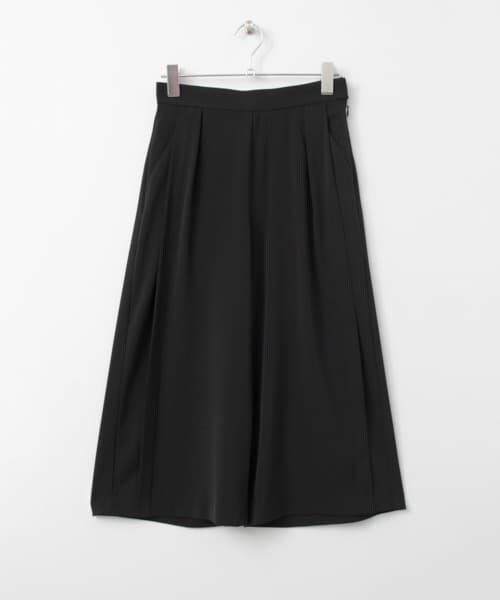 タックワイドクロップドパンツ