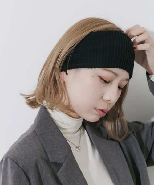 SMELLY（スメリー）の「リブニットワイドヘアバンド（ヘアバンド・レディース・BLK/DBR・-）」の5枚目の写真