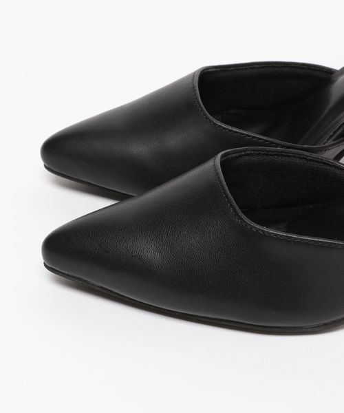 Andemiu（アンデミュウ）の「セパレートヒールパンプス（シューズ・アイボリー(08)/ブラック(09)/ベージュ(52)・S(22.0~22.5)WEB限定/M(23.0~23.5)/L(24.0~24.5)）」の16枚目の写真