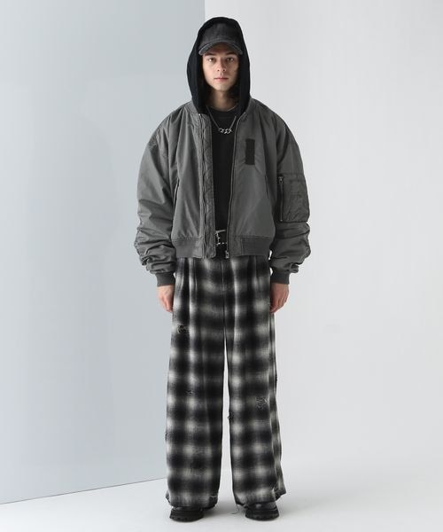 HARE（ハレ）の「フードドッキングMA-1（ジャケット/アウター・ブラック系デニム08/グレー系その他18・FREE）」の3枚目の写真