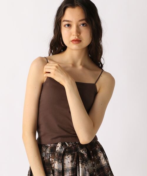 FOREVER 21（フォーエバー トゥエンティーワン）の「カップ付きベーシックキャミ（アンダーウェア・オフホワイト05/ブラック09/ダークブラウン58/ブルー80・S/M/L）」の20枚目の写真