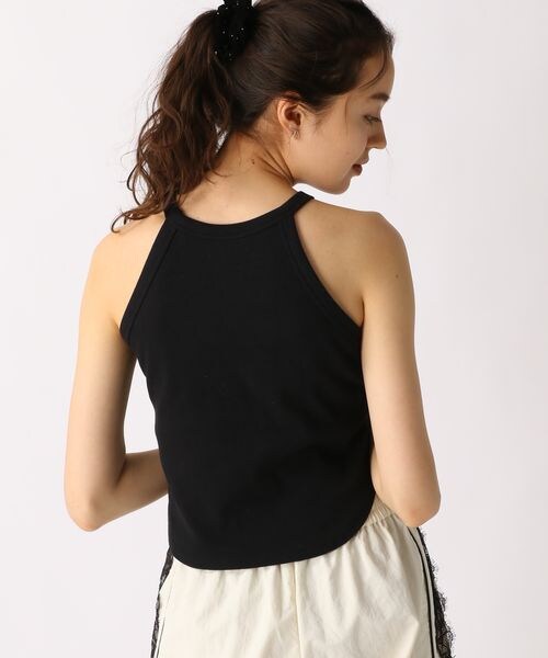 FOREVER 21（フォーエバー トゥエンティーワン）の「カップ付きアメスリタンクトップ（アンダーウェア・オフホワイト05/ブラック09/チャコール18/ピンク20・S/M）」の14枚目の写真