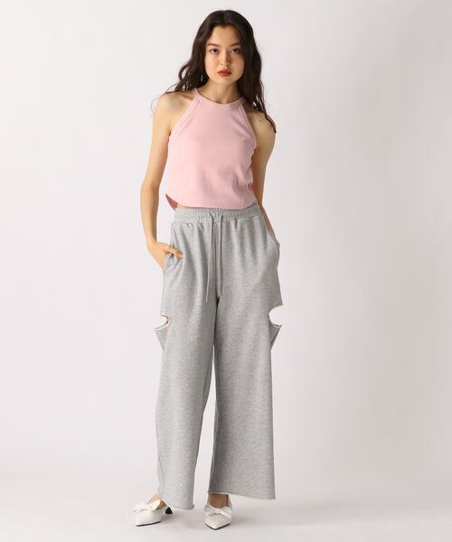 FOREVER 21（フォーエバー トゥエンティーワン）の「カップ付きアメスリタンクトップ（アンダーウェア・オフホワイト05/ブラック09/チャコール18/ピンク20・S/M）」の20枚目の写真