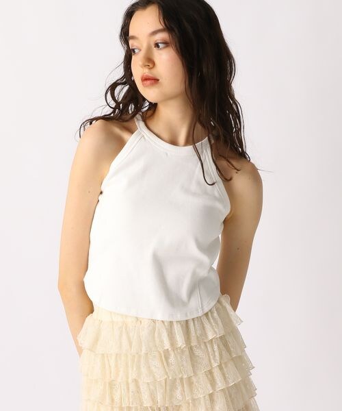 FOREVER 21（フォーエバー トゥエンティーワン）の「カップ付きアメスリタンクトップ（アンダーウェア・オフホワイト05/ブラック09/チャコール18/ピンク20・S/M）」の4枚目の写真