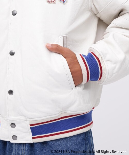AVIREX(アヴィレックス)の「《AVIREX × NBA》ALL TEAM JACKET / オールチーム ジャケット / アヴィレックス(ジャケット/アウター・ホワイト・M/L/XL/2XL)」の9枚目の写真