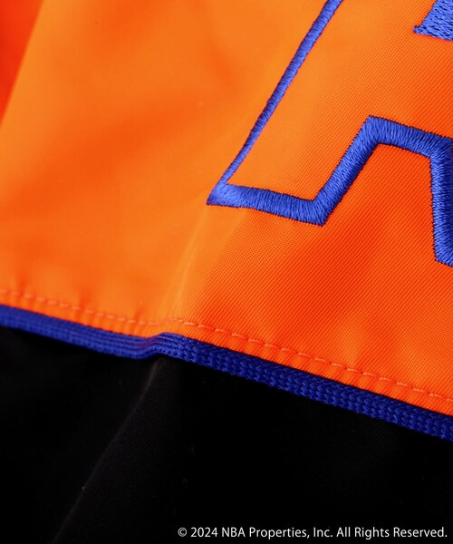 AVIREX(アヴィレックス)の「《AVIREX × NBA》NYLON JACKET / ナイロンジャケット / アヴィレックス(ジャケット/アウター・イエロー/パープル/レッド/ブルー/ネイビー/オレンジ・M/L/XL/2XL)」の12枚目の写真