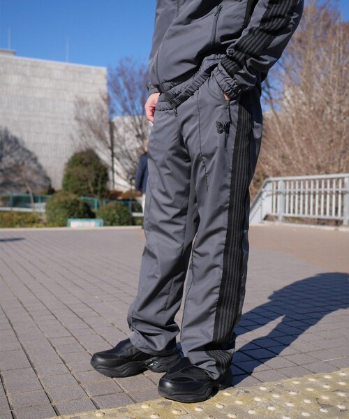 BEAVER（ビーバー）の「Needles/ニードルズ 別注Nylon Track Pants