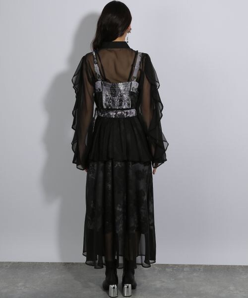 HARE(ハレ)の「リフレクションフラワーキャミワンピース(ワンピース/ドレス・グレー11/ブルー85・FREE)」の16枚目の写真