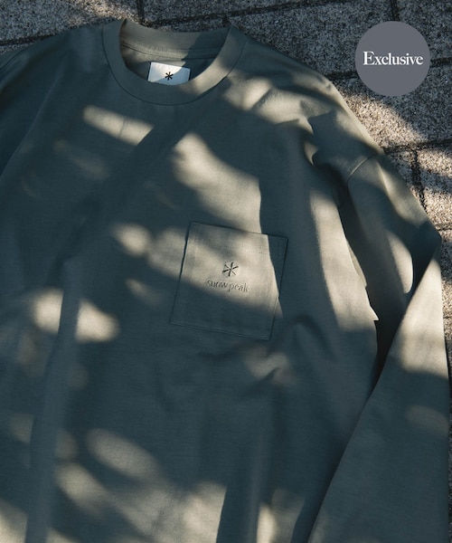 URBAN RESEARCH DOORS(アーバンリサーチドアーズ)の「『別注』Snow Peak Apparel×DOORS POCKET LOGO LONG-SLEEVE T-SHIRTS(Tシャツ/カットソー・メンズ・WHITE/BLUEGRAY/FOLIAGE/CHARCOAL・M/L/XL)」の3枚目の写真
