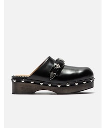 TOGA PULLA（トーガ プルラ）の「クロスストラップチャンキーヒール