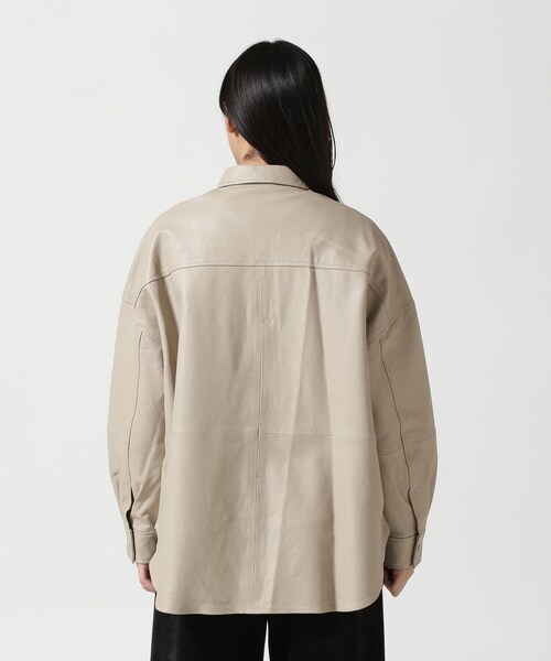 B'2nd（ビーセカンド）の「NCB neat caprice brand(エヌシービーニートカプリスブランド) WOMENS SHEEP SHIRTS（ジャケット/アウター・ブラック/グレー・F）」の6枚目の写真