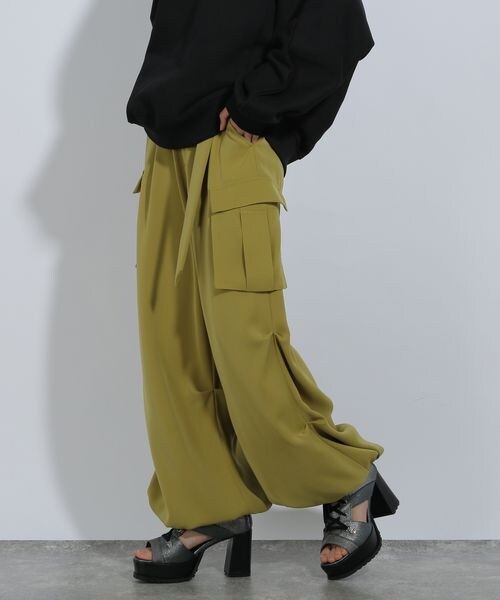 HARE（ハレ）の「2WAYトロミワイドカーゴパンツ（）」 - WEAR