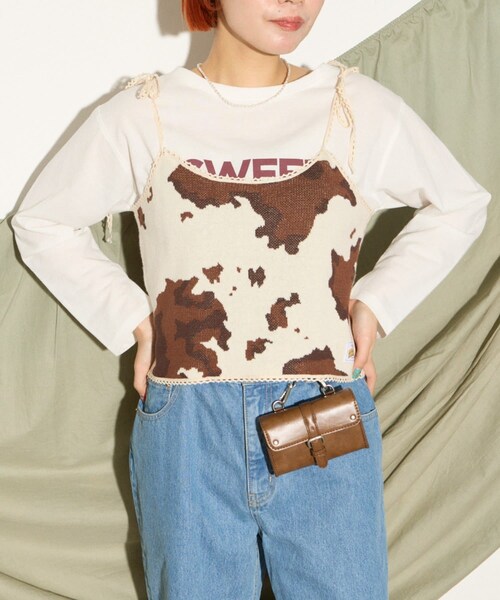 CIAOPANIC TYPY(チャオパニックティピー)の「【HELLO.SANFRANCISCO】COW柄キャミ(タンクトップ・レディース・アイボリー・ONE)」の1枚目の写真