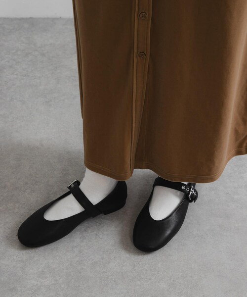 URBAN RESEARCH（アーバンリサーチ）の「レザーバレエシューズ（バレエシューズ・レディース・BLACK・23.5/24/24.5/25）」の3枚目の写真